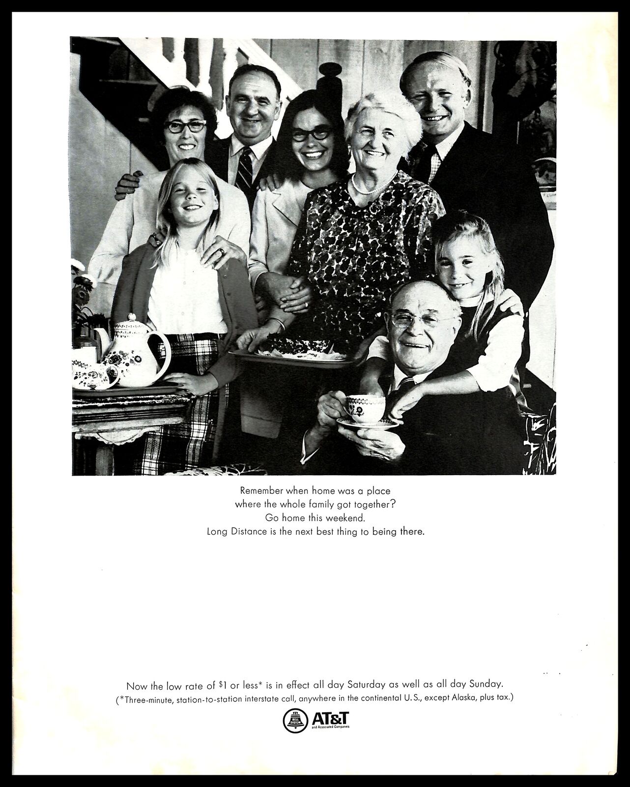 1968 AT&T Long Distance Phone Service Vintage PRINT AD Family Portrait Home Life