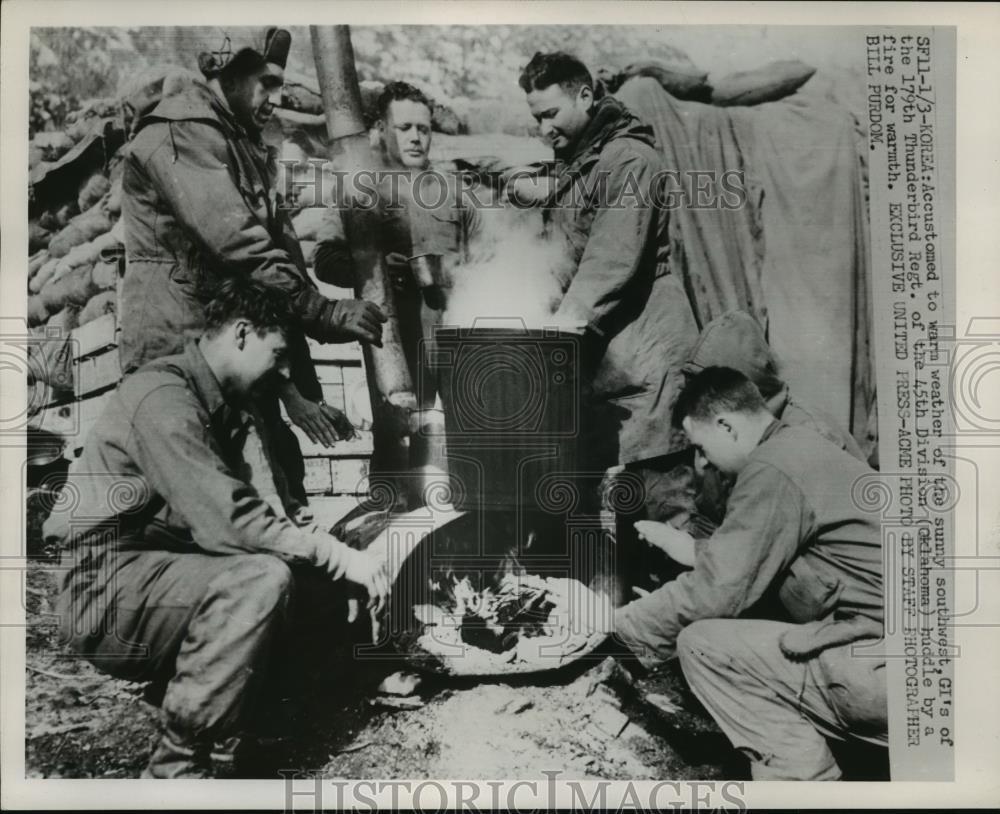 1952 Press Photo GIs of 179th Thunderbird Regiment of 45th Division, Korean War