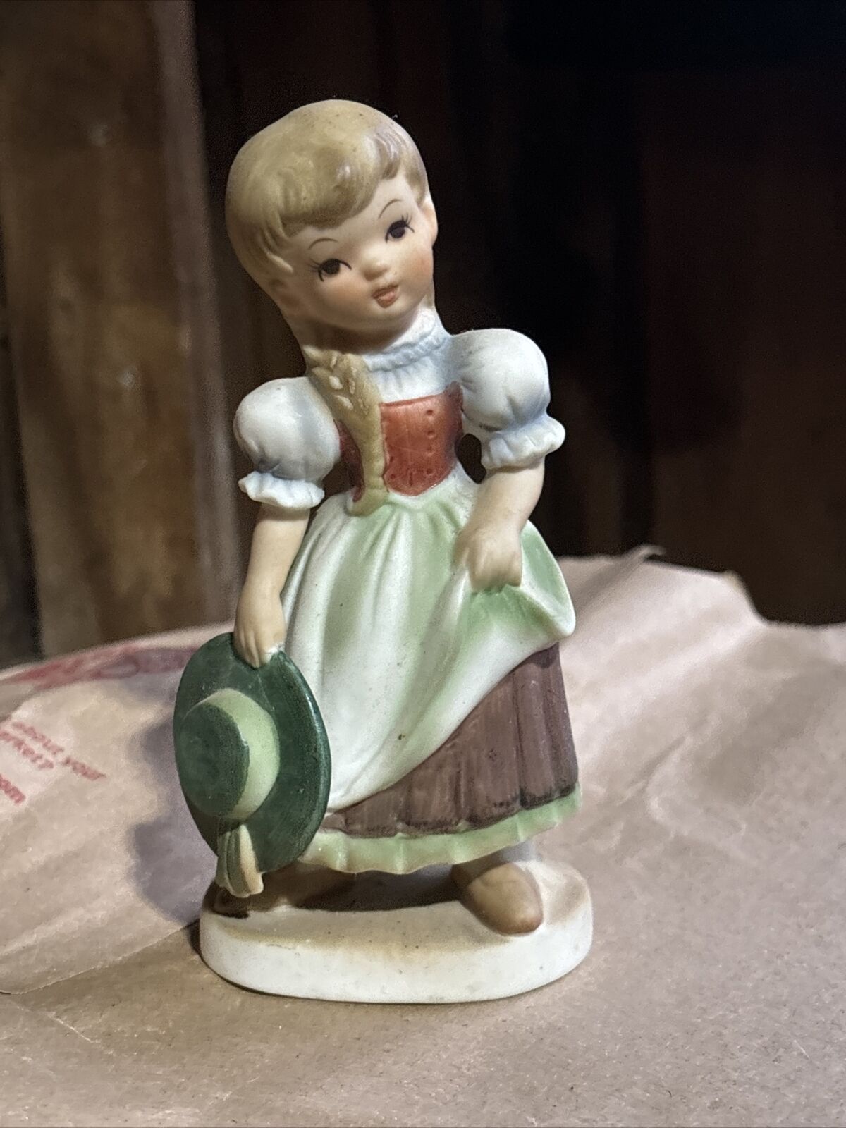 Geo Z Lefton Little Girl w Green Hat Bisque Porcelain Figurine 5096 Japan