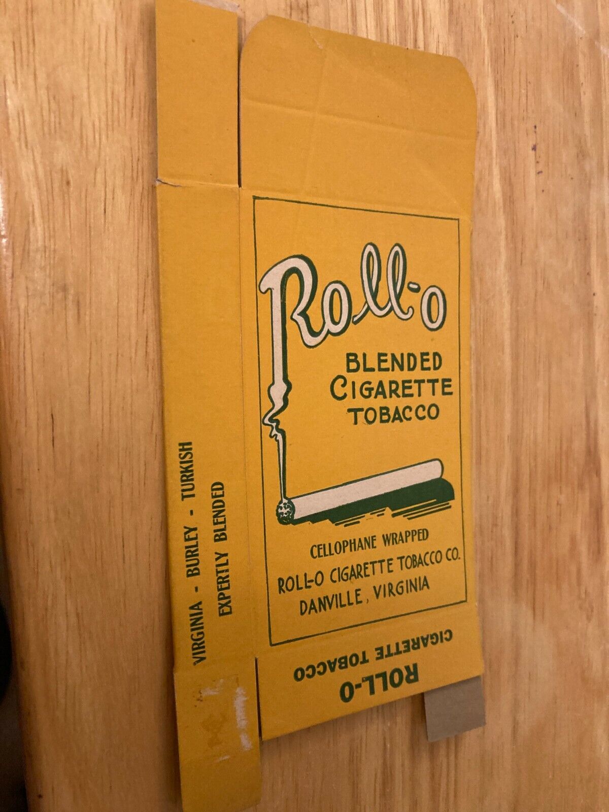 1920\'s Roll-O Blended Cigarette Tobacco Box – Danville, Virginia