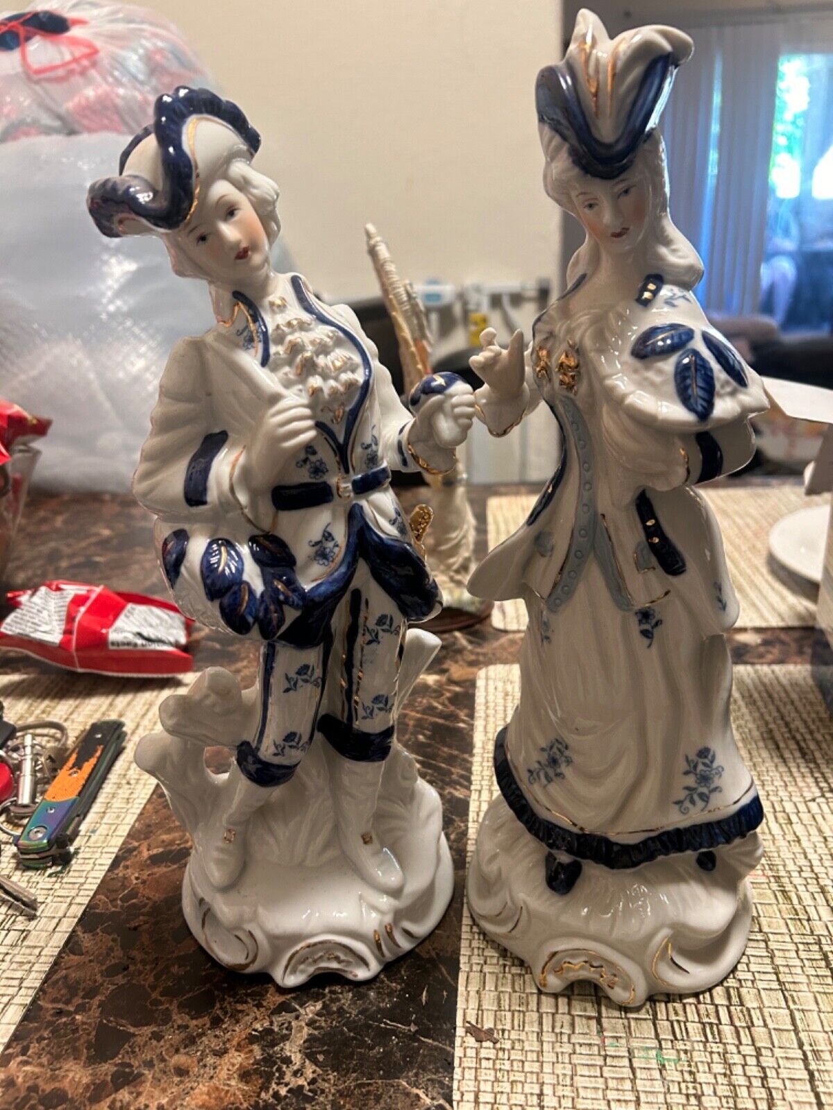 George and Martha Washington porcelain figurines 