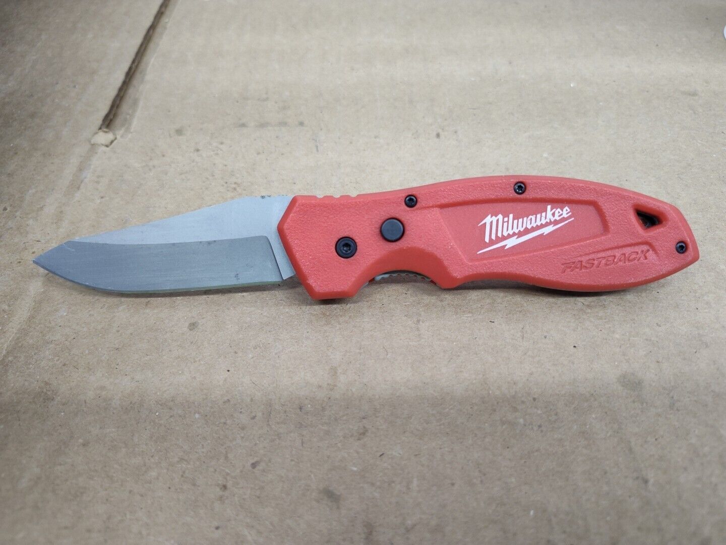 Milwaukee Fastback 48-22-1990 Pocket Knife Red Plain Edge Folding Folder