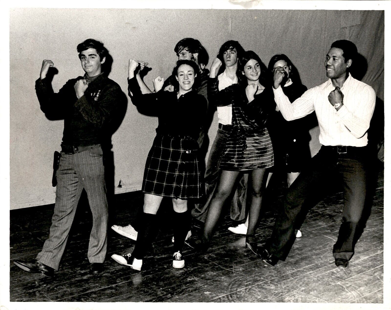 LD287 1970 Original Photo NEWTON SCHOOL Hello Dolly Cast Dancing Rehearsal Fun