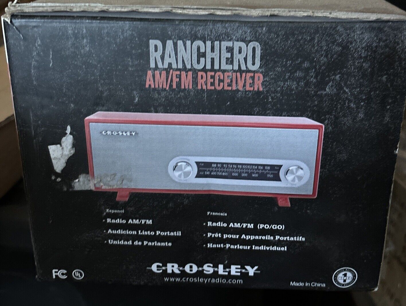CROSLEY Ranchero AM/FM Red Radio Receiver  Retro CR3022A NIB NEW