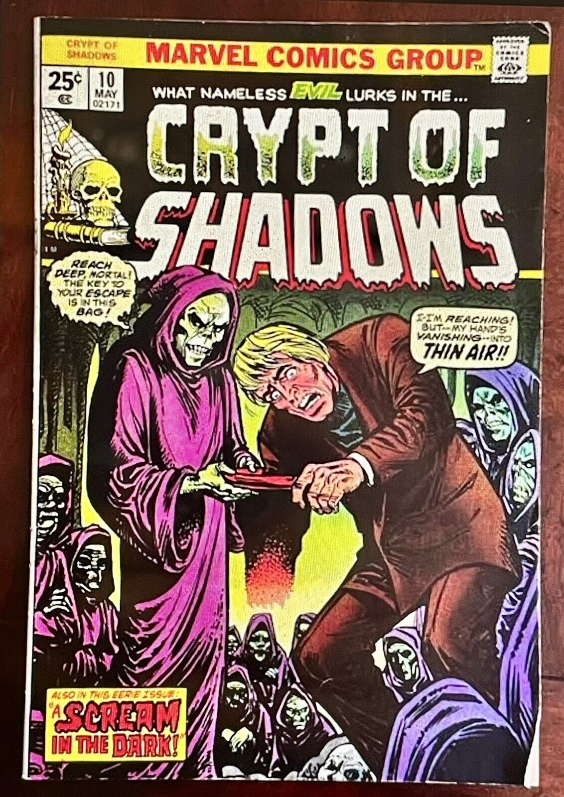 Vintage Marvel Comics Book Crypt of Shadows Horror #10 May 1974 Bronze Age