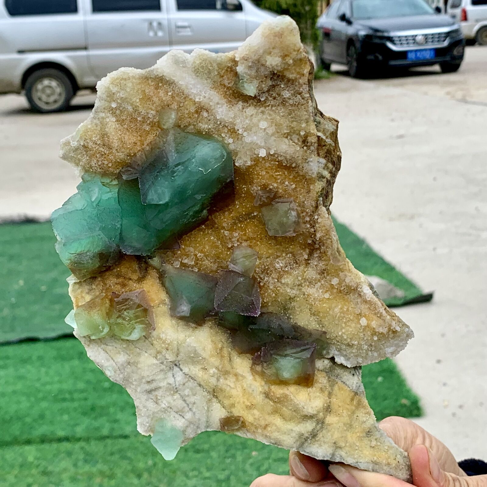 1.25LB Rare transparent Green cubic fluorite mineral crystal sample