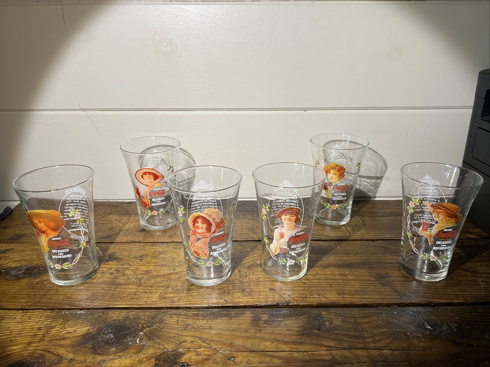 (Set of 6 ) Vintage Coca-Cola Glasses Magnificent Ladies Collection 1 Series