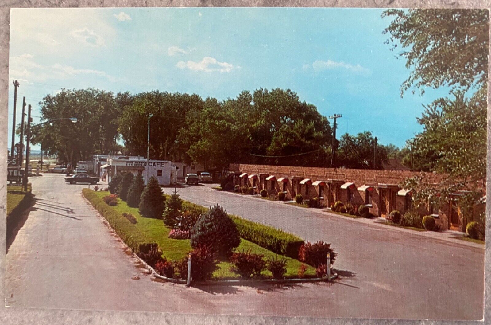 S & S Motel Postcard Oshkosh Nebraska on Game Reserve