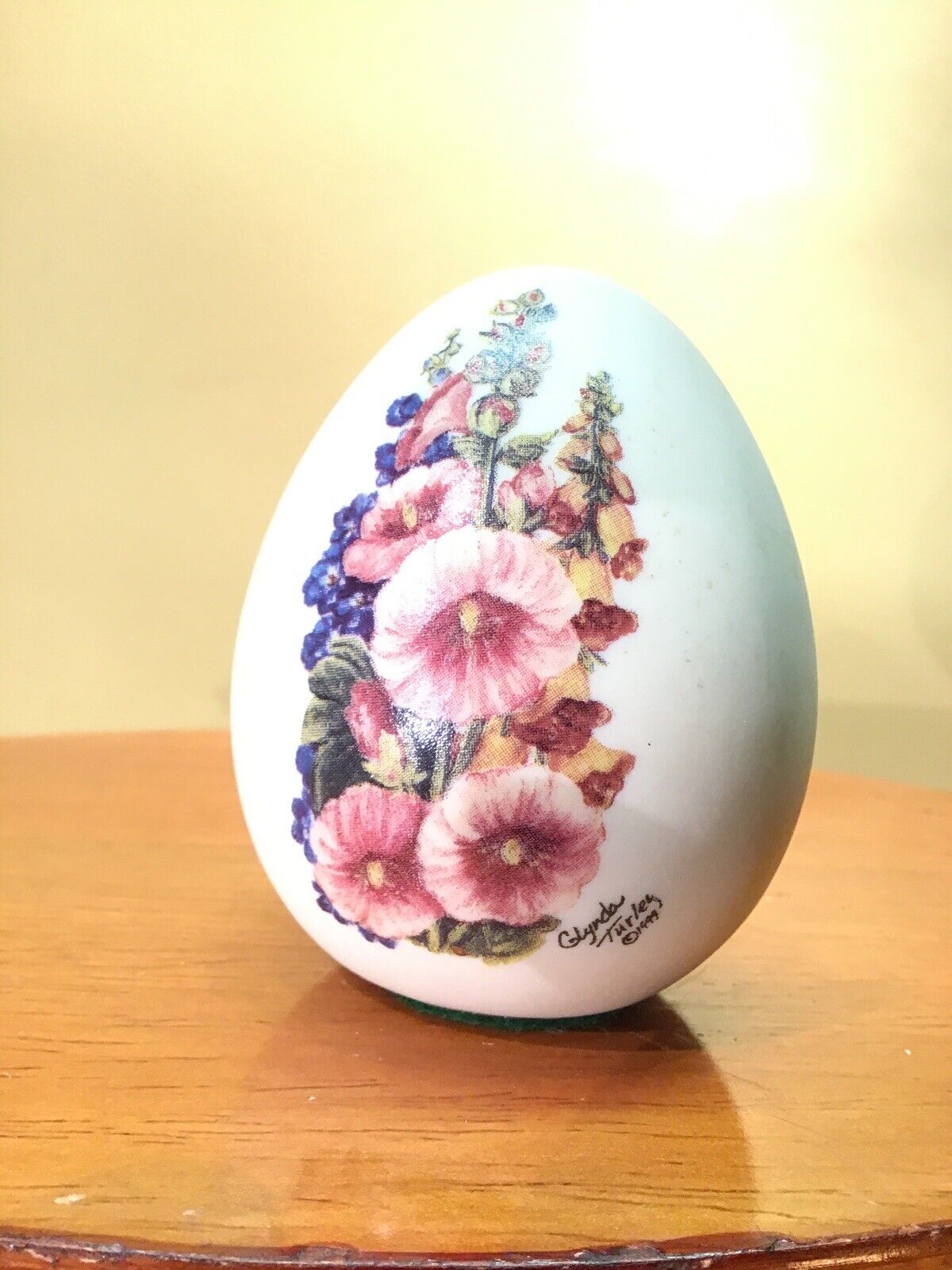 Vtg Glenda Turley Floral porcelain bisque egg ‘99 Excellent gift quality