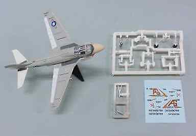 1/144 04a.A-6E Intruder 65th Attack Squadron mounted on aircraft carrier Indepen
