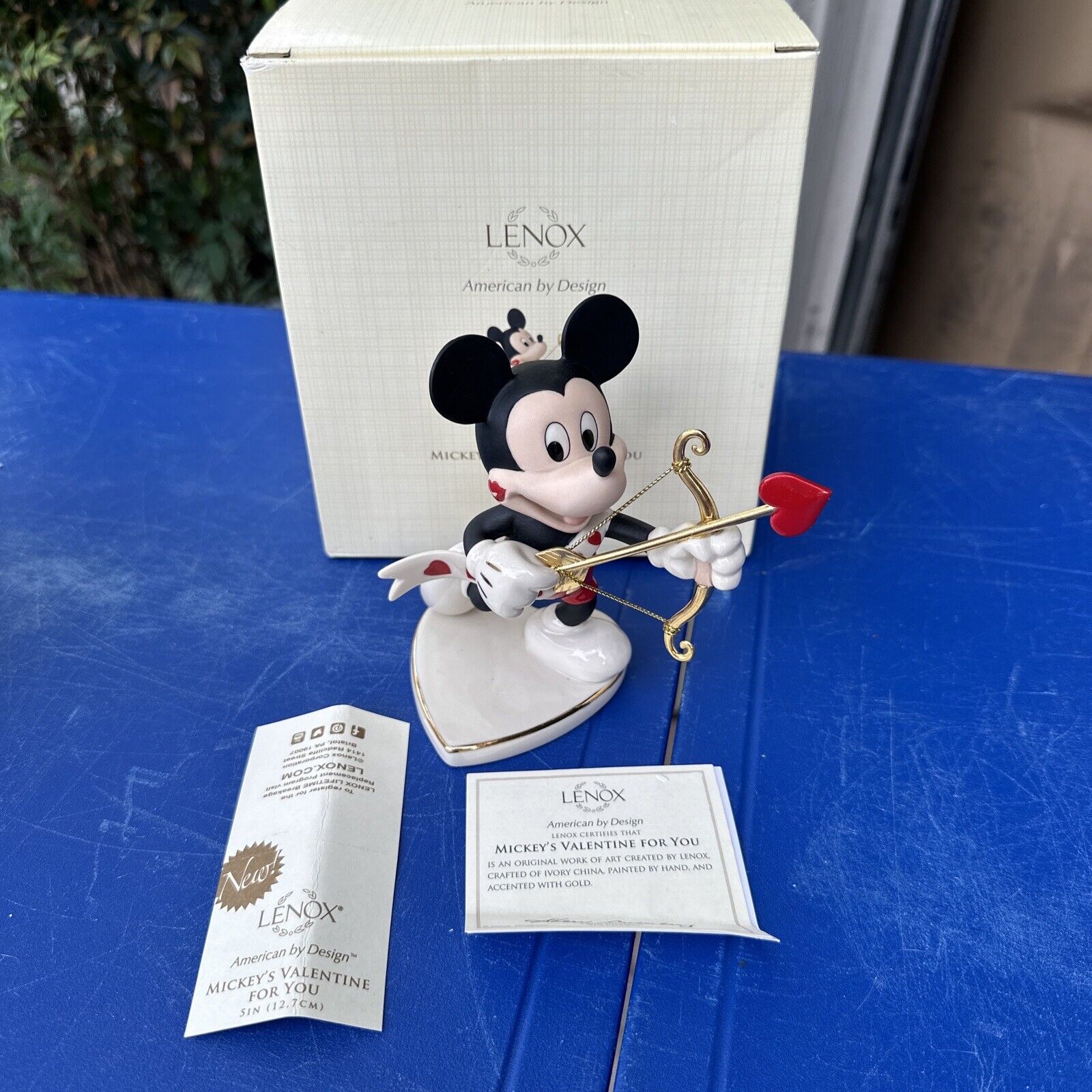 Lenox Disney Showcase Collection: \