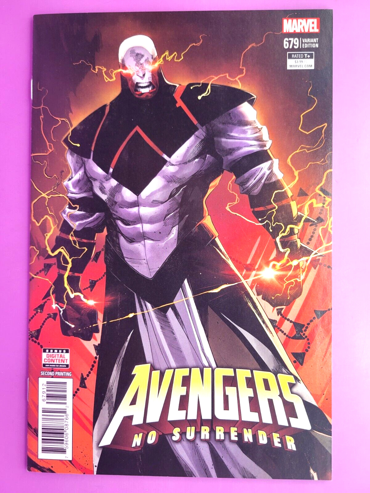 AVENGERS  #679  2ND PRINT  VARIANT     VF/NM   COMBINE SHIPPING BX2495  I24