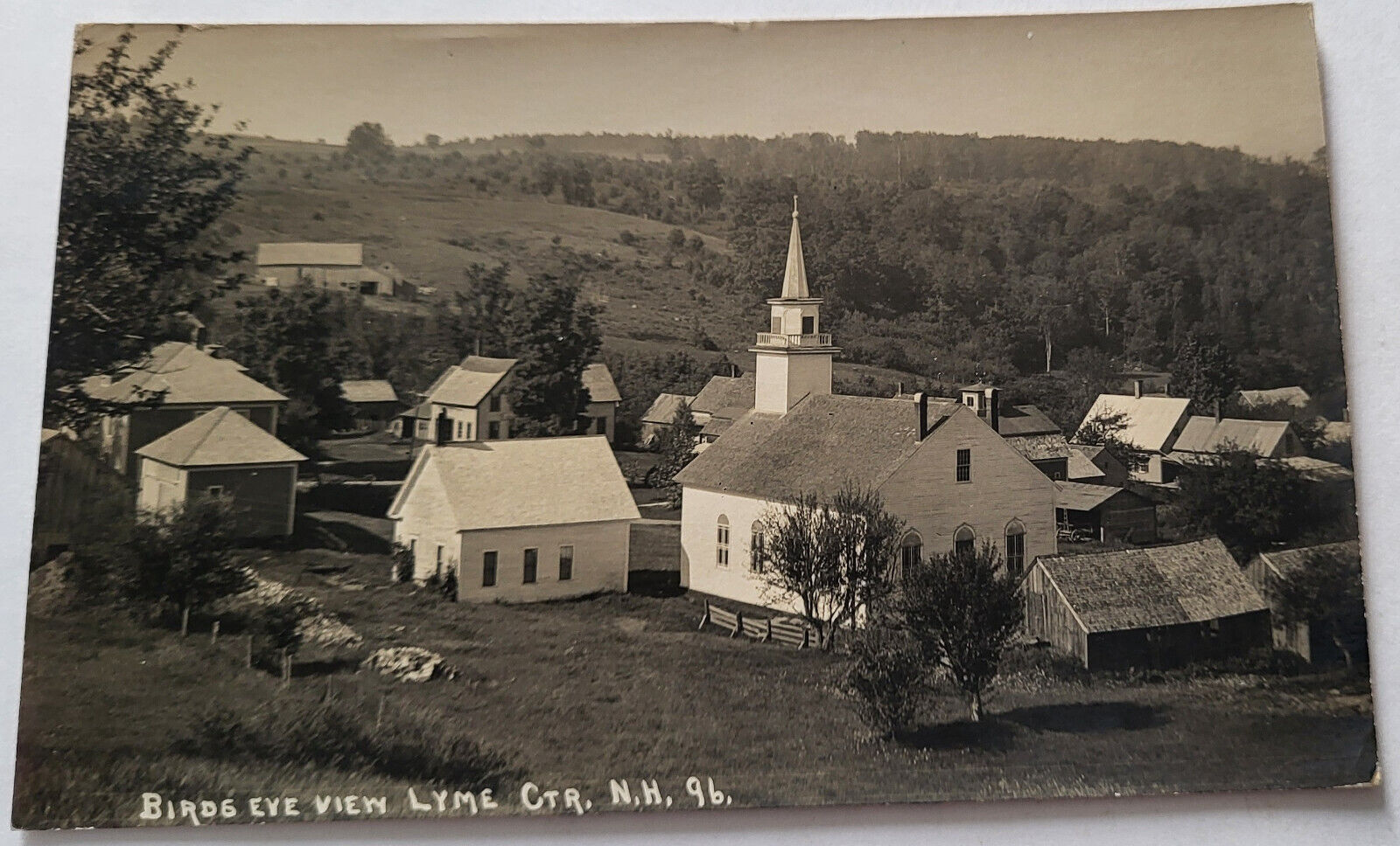 RARE C 1925 RPPC BIRD\'S-EYE VIEW LYME CENTER NH CHURCH HOUSES STABLES AMERICANA