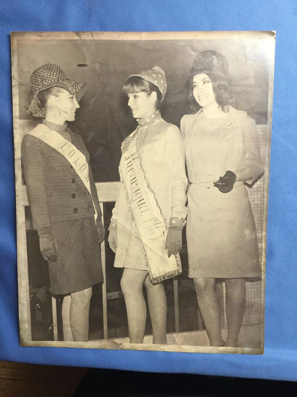 1967 Press Photo Miss Nicaragua & Miss Columbia