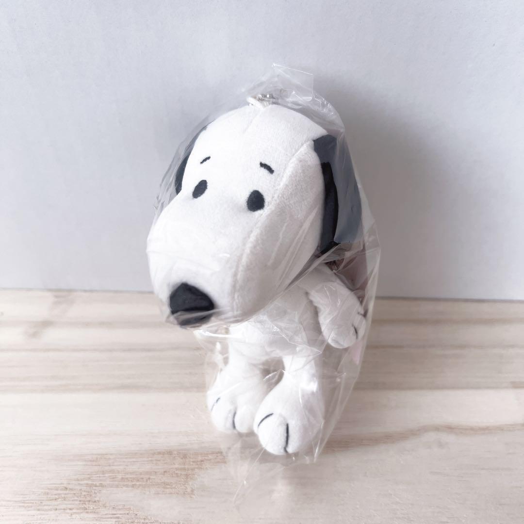 Snoopy Museum Limited Plush Mascot Keychain