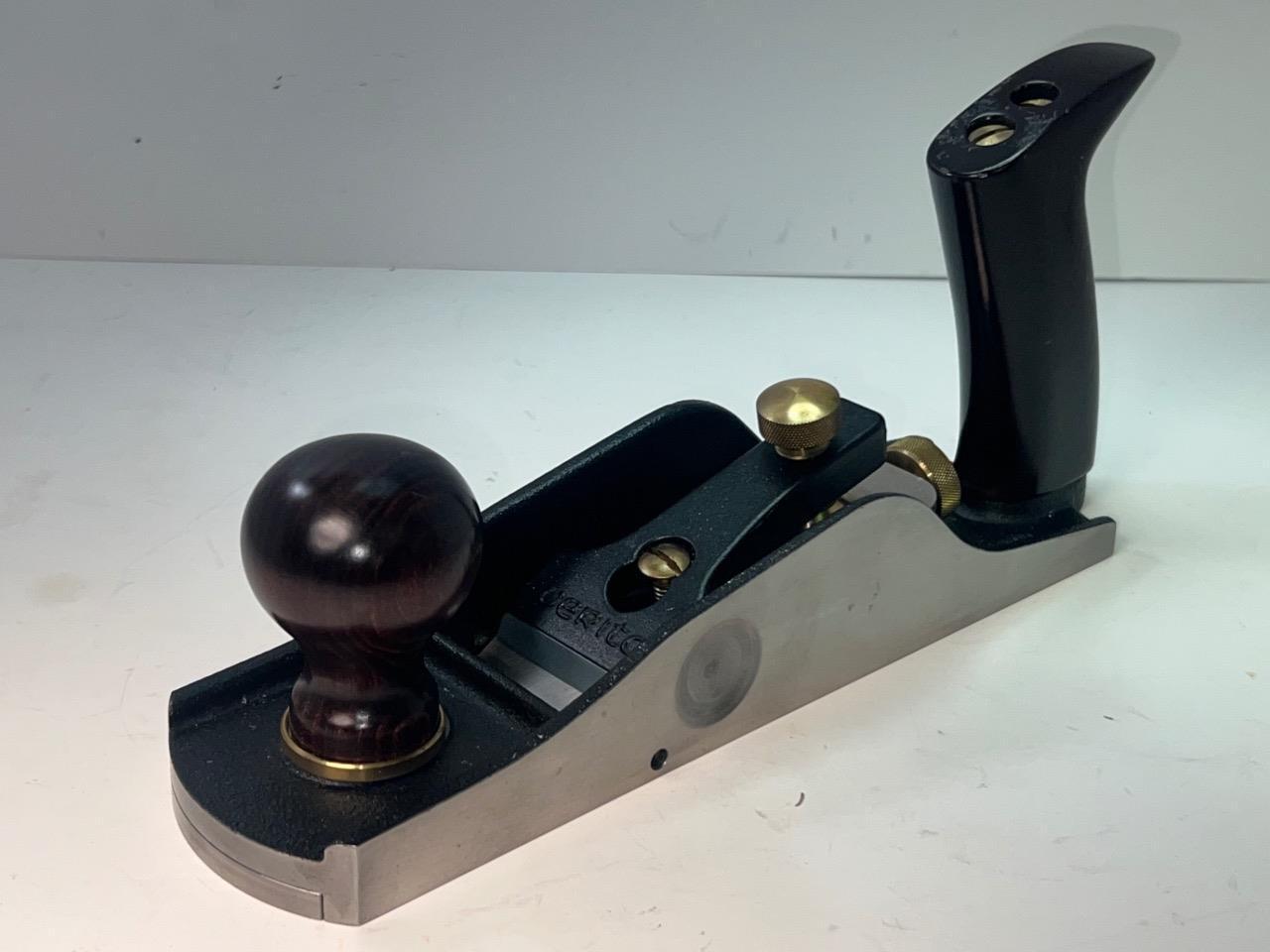 Early Model Lee Valley Veritas Low-Angle Smooth Plane with Lacquered Beech Totes