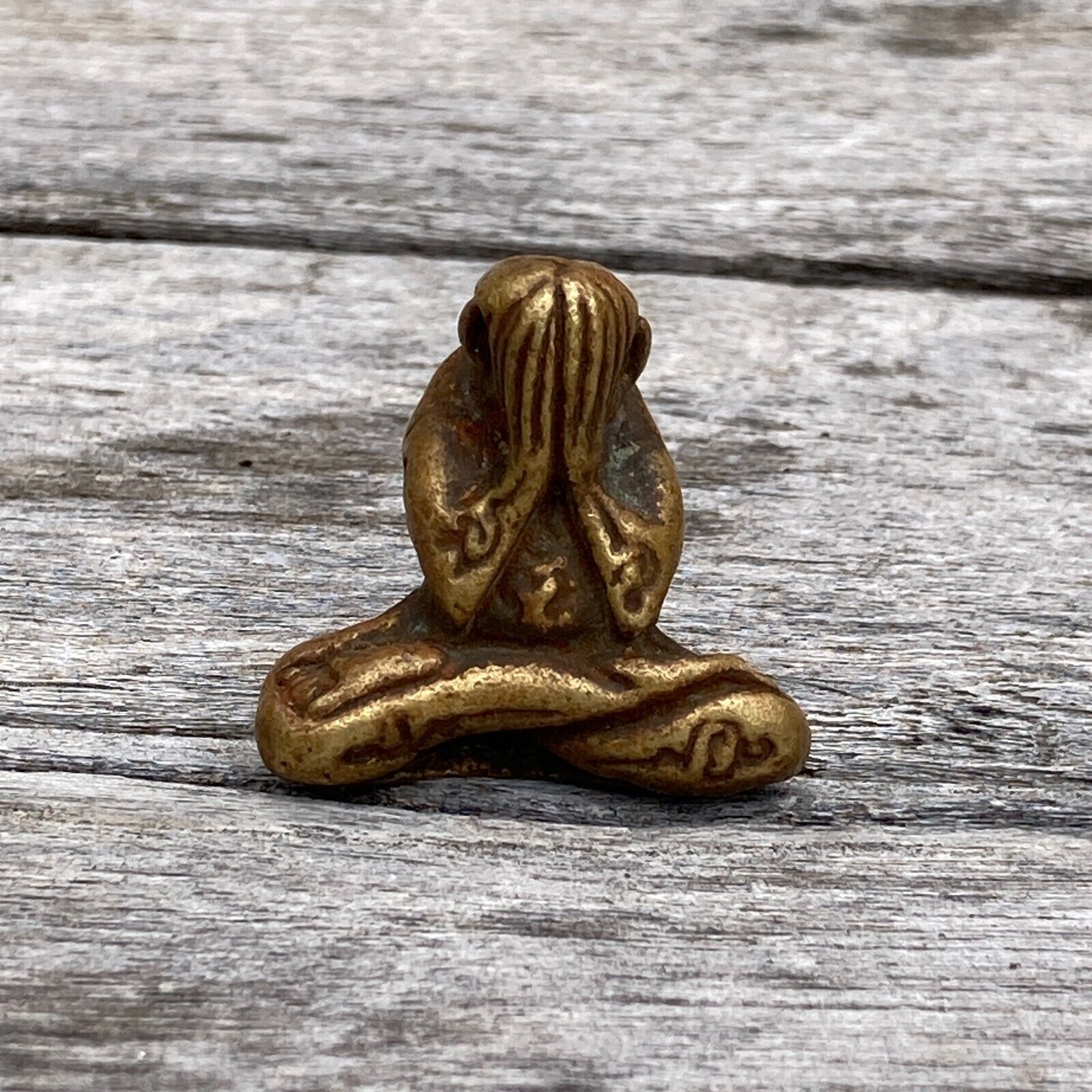 Lucky Temple Pidta Amulet bronze Figurine