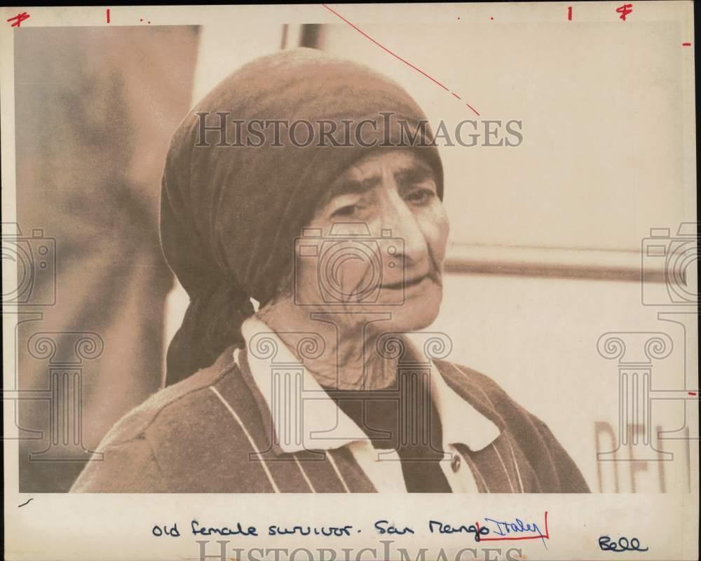Press Photo Older Female Survivor of Earthquake in San Mango, Italy - ctaa11298
