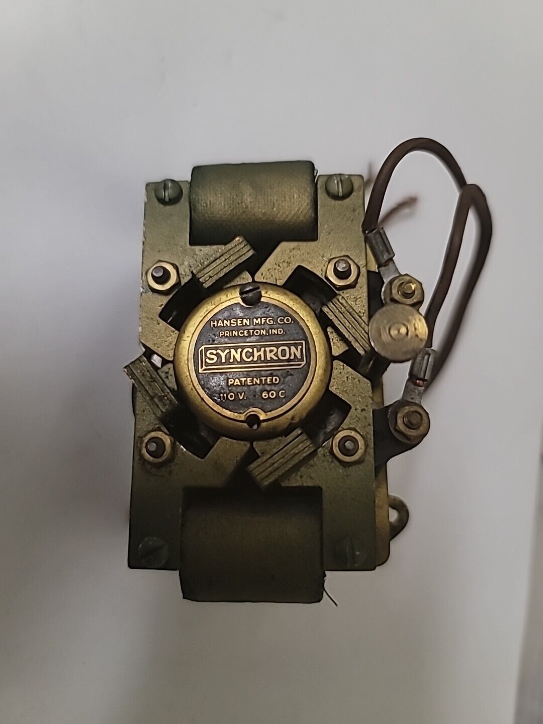 Vintage Hansen Synchron 610 Electric Clock Motor TESTED WORKS Brass Body Golden