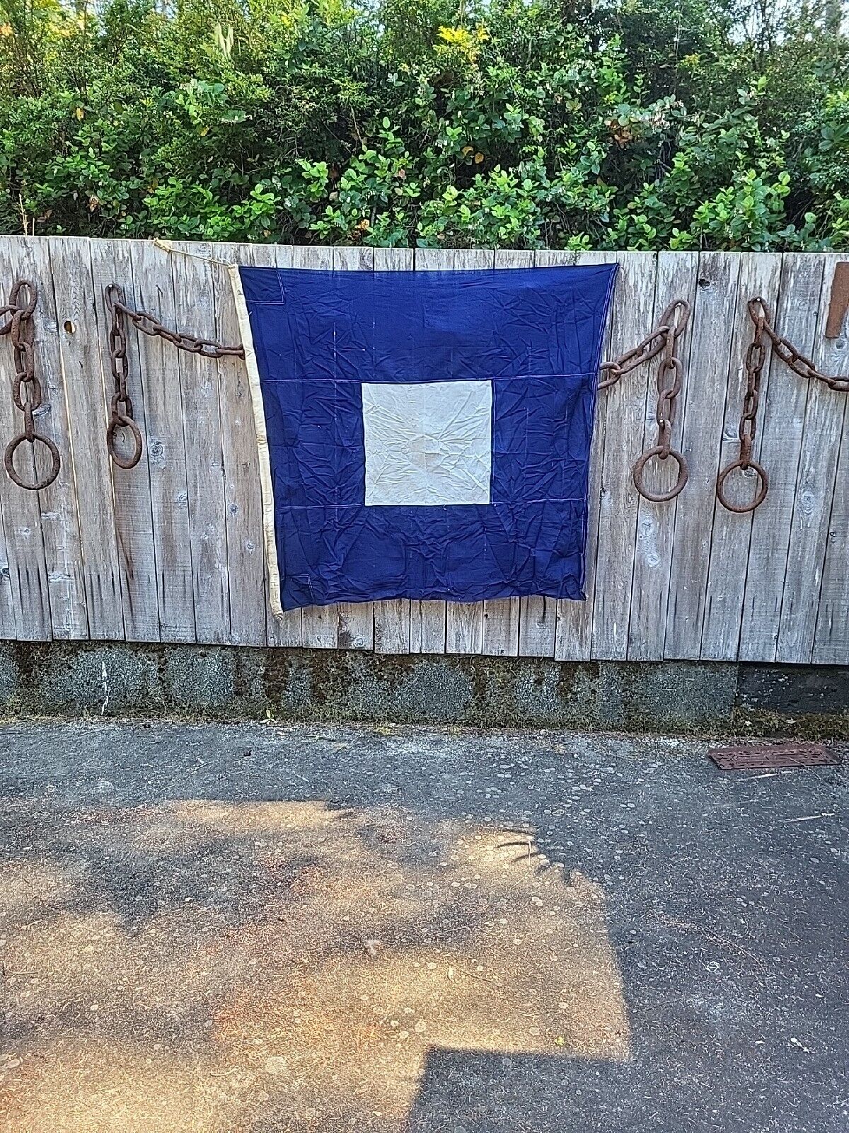  US NAVY SIGNAL FLAG WW2 SHIP Measures Approx 55 X 48  \