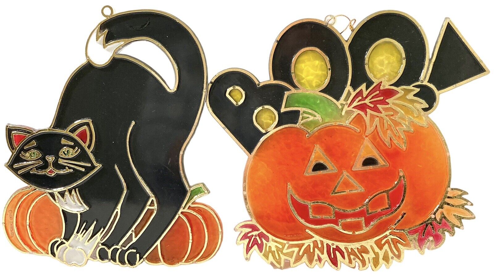 2 VTG Halloween Decor Pumpkin and Black Cat Plastic Suncatcher Jack O\' Lantern