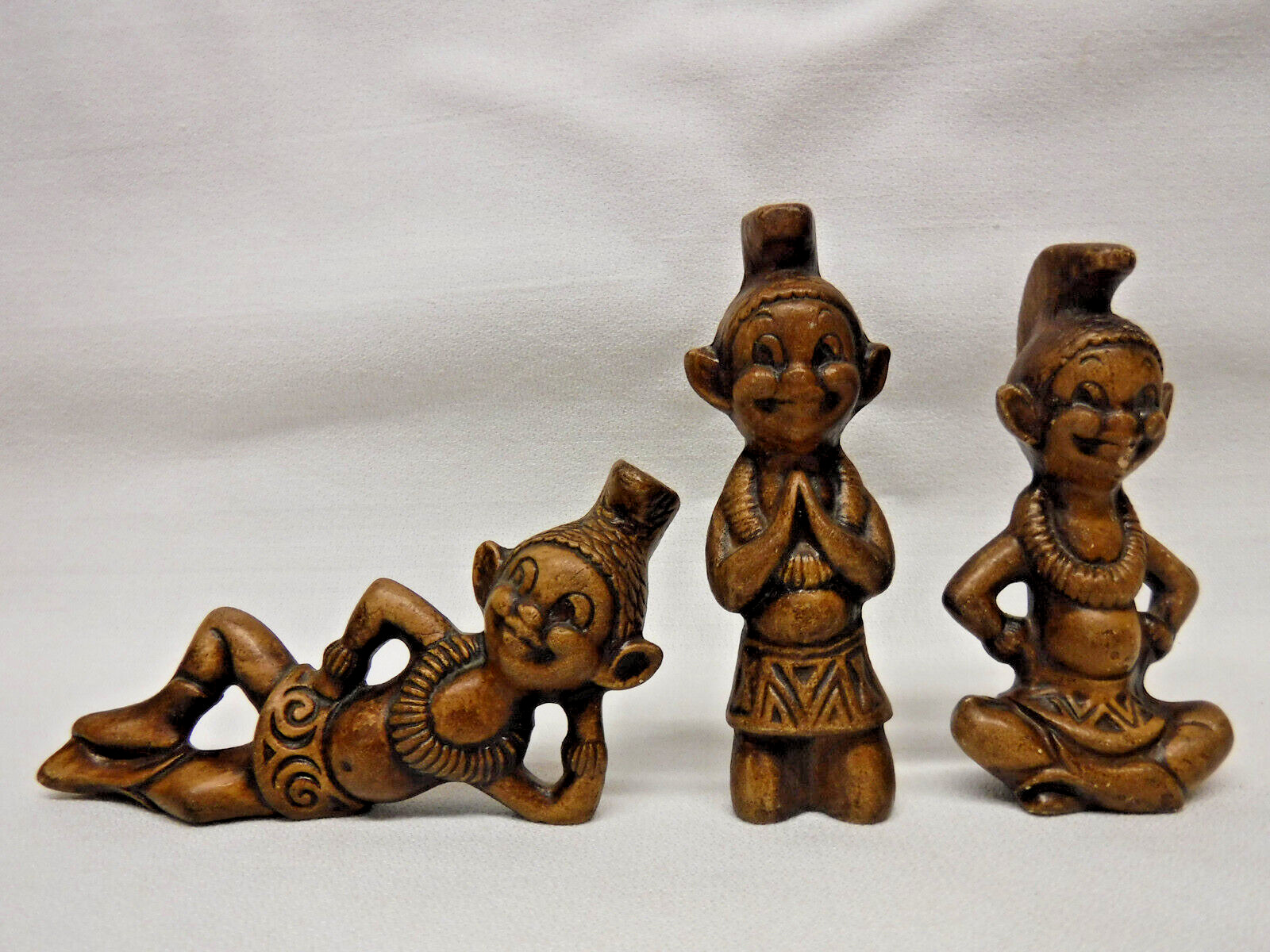 3 vintage 1960's Disneyland ceramic Jungle Natives figurine set, Adventureland