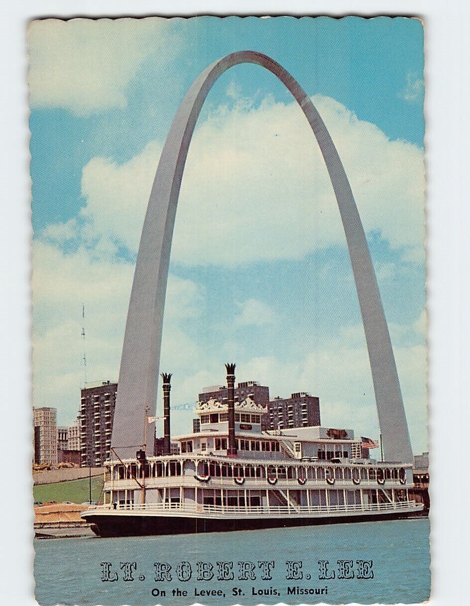Postcard Lt. Robert E. Lee, On the Levee, St. Louis, Missouri