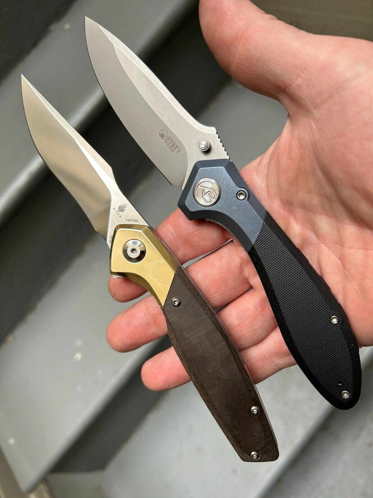 Pair of Manganas knives. Kubey Ruckus. Kizer Grazioso. Near mint.