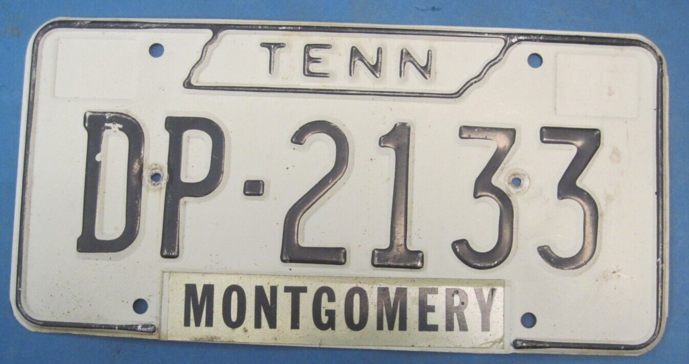1966 Tennessee license plate nice original