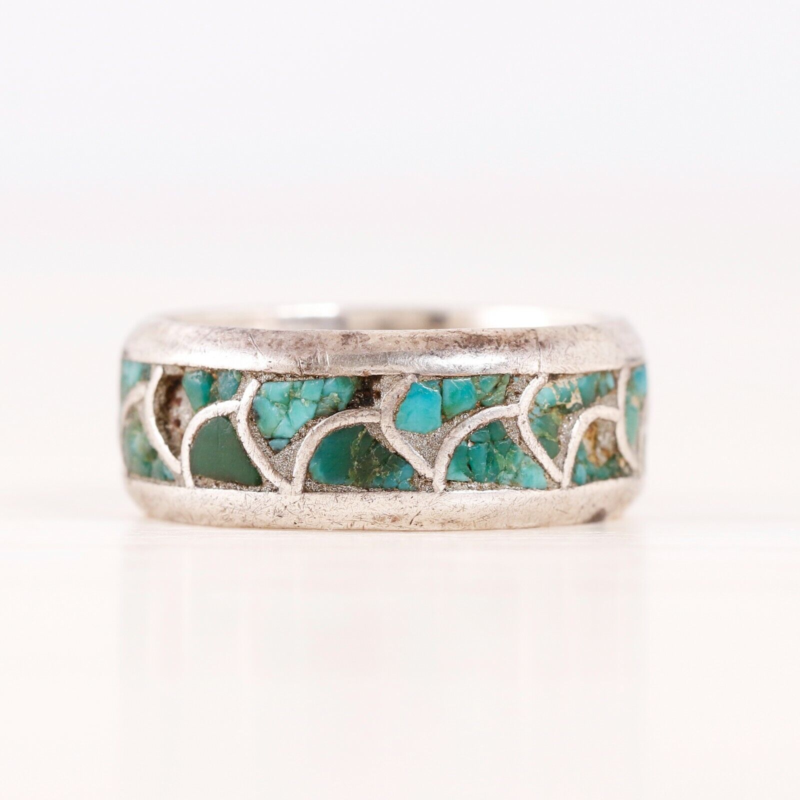 OLD PAWN ZUNI STERLING SILVER TURQUOISE FISH SCALE INLAY BAND RING SIZE 9.25