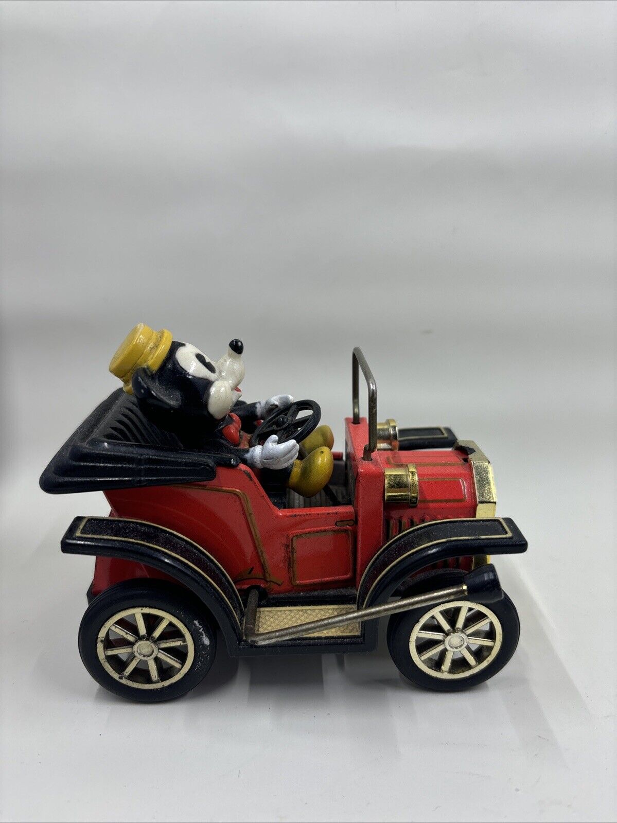 Vintage 1981 Walt Disney Mickey Mouse 1908 Lever Toy Car Tin Masudaya Corp