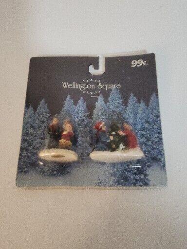 VTG Wellington Square 2004 Collectible Christmas Village Figurines New Old Stock