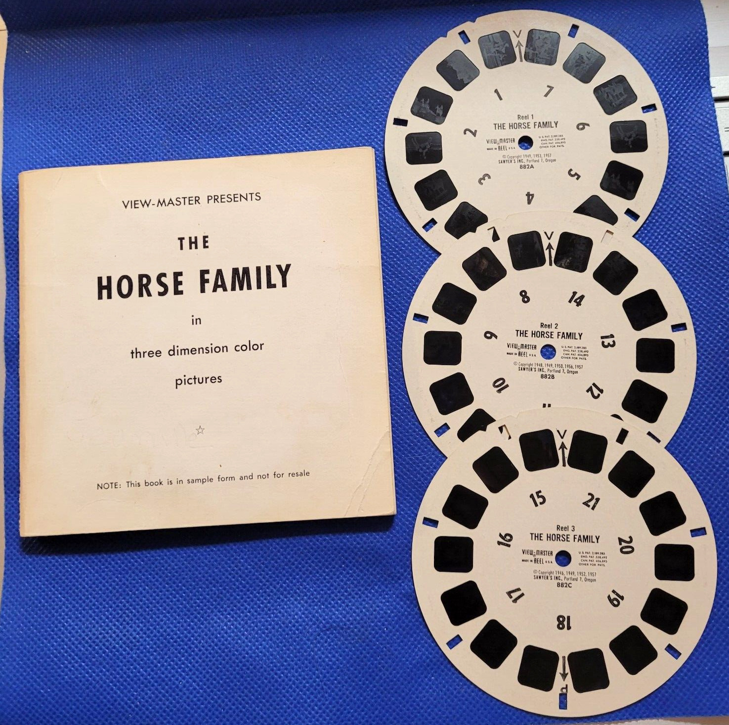 Scarce Sawyer\'s Sample Book & view-master 3 Reels Fun With Pets The Horse Family