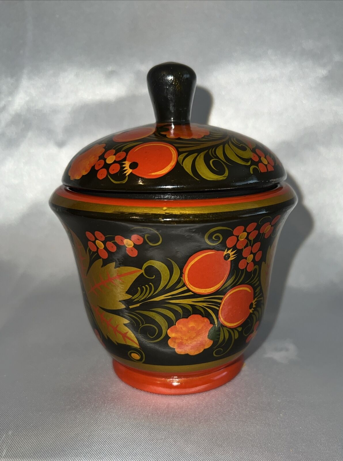 Vintage Russian (USSR) Khokhloma Jar  4.5” Lidded Wood Lacquer Berry Folk