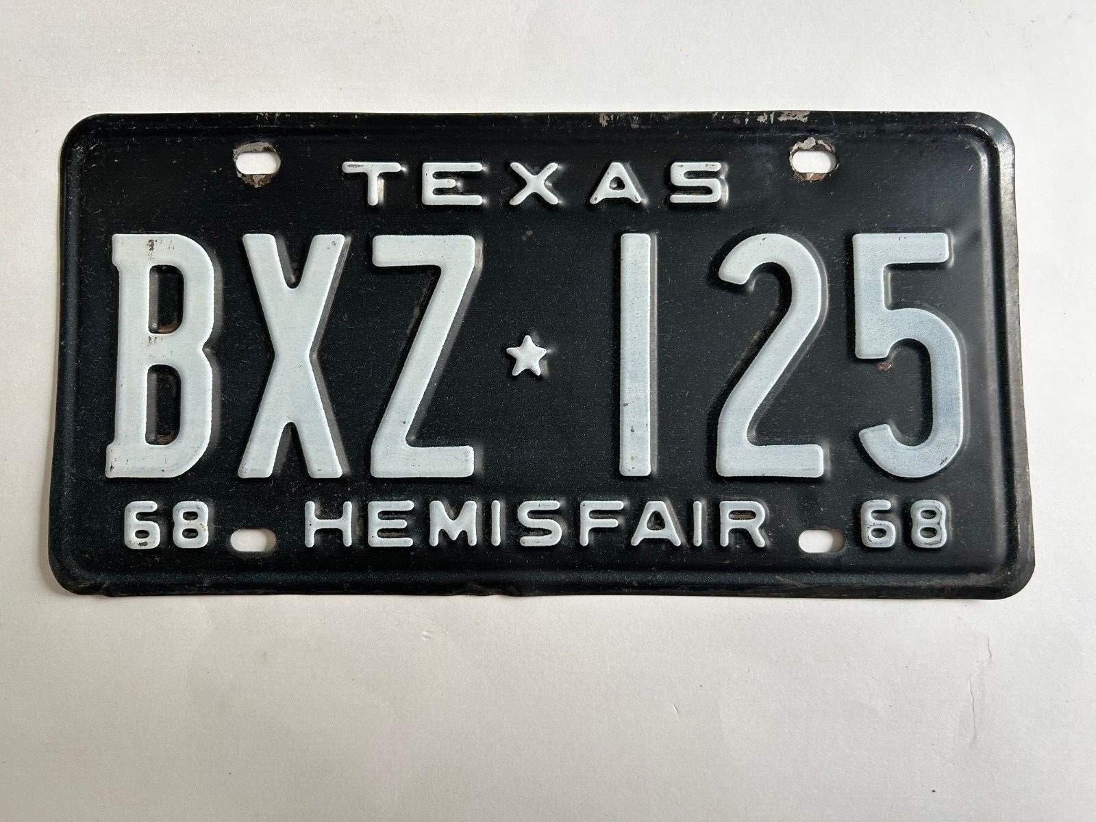 1968 Texas License Plate Hemisfair All Original Paint