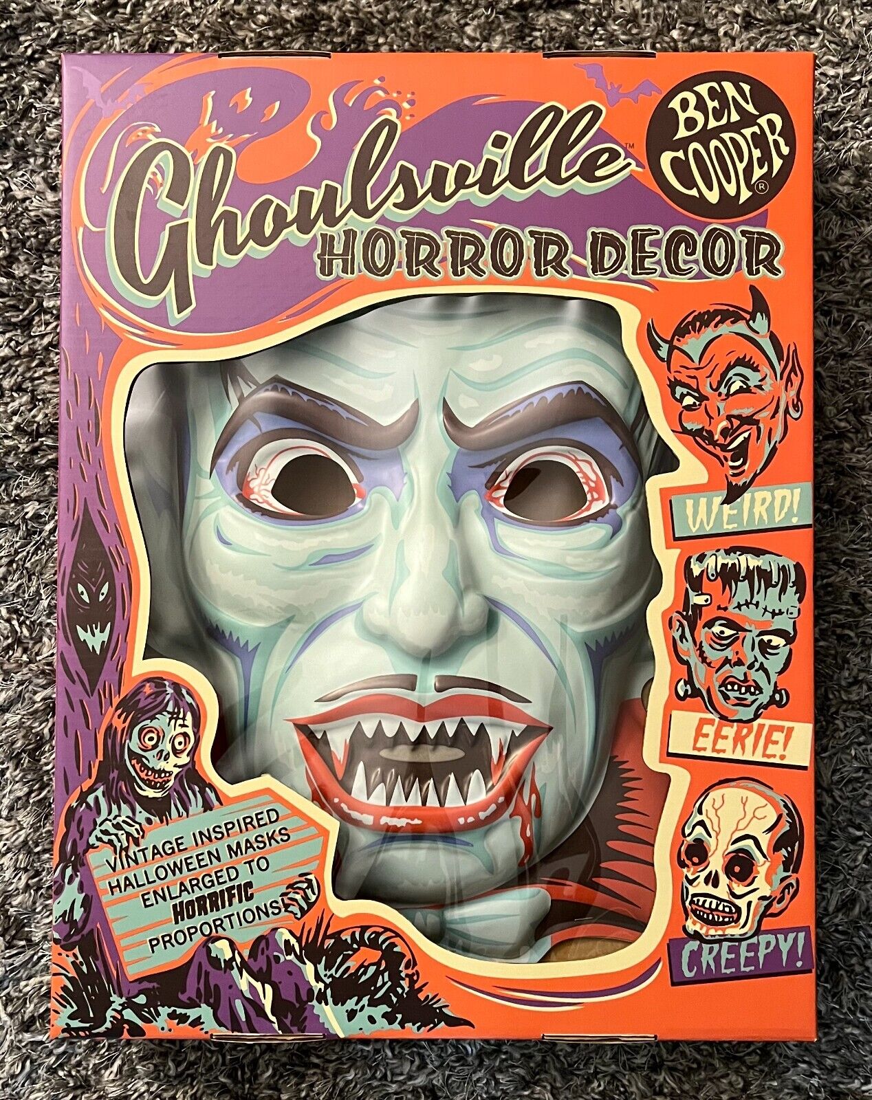 Ghoulsville Horror Decor Retro A-Go-Go Giant Vacuform 3D Mask BLOOD OF DRACULA