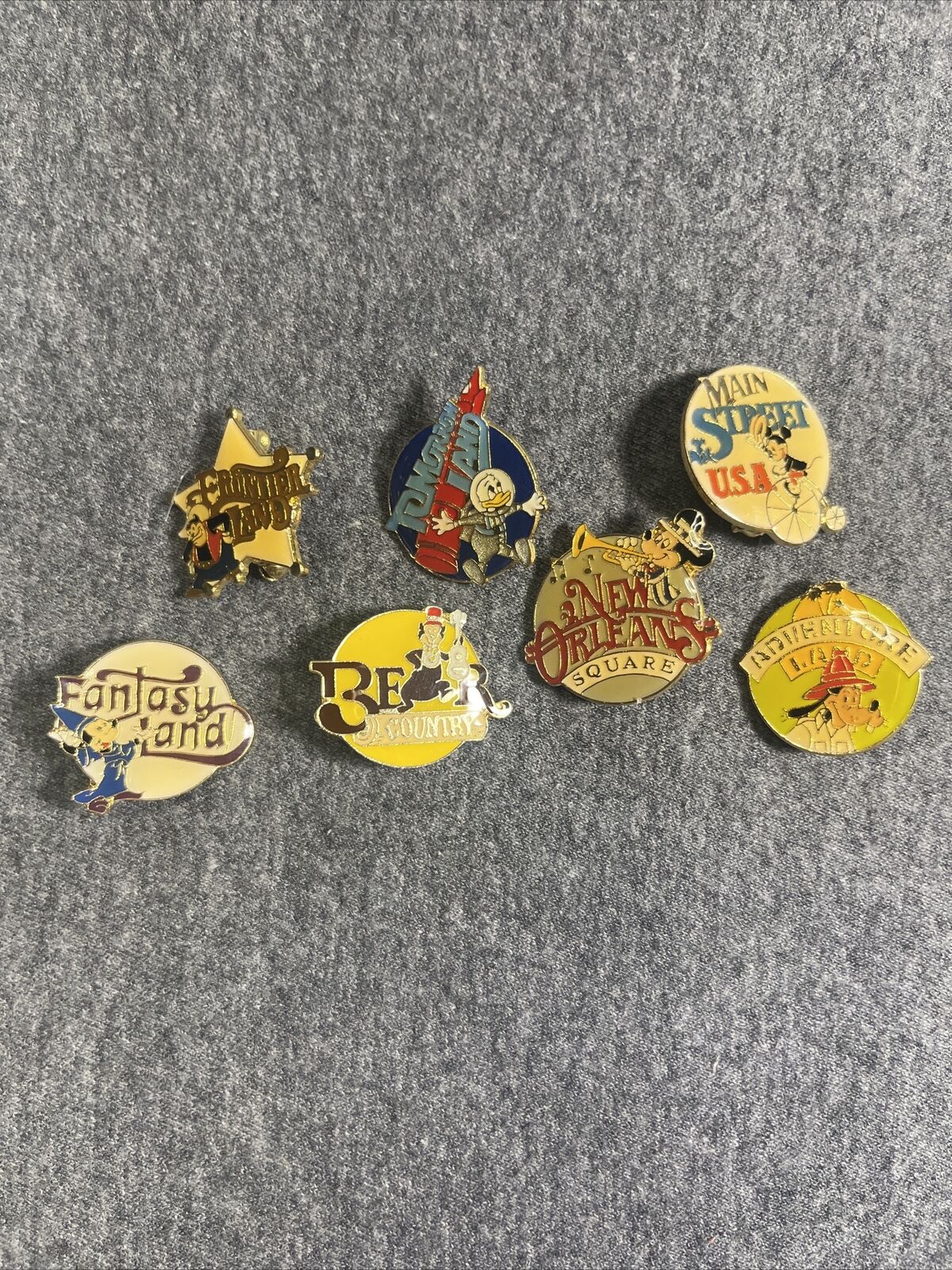 Lot of 7 Set Vintage 1980s Anaheim Disneyland Pins - Ships From CA  The Lands