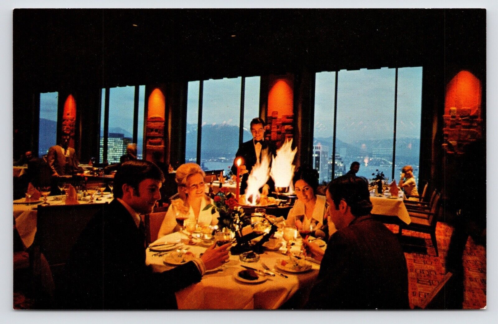 VTG~Waiter Table side Fire Flame Show~Dining~Hotel Vancouver Canada Postcard