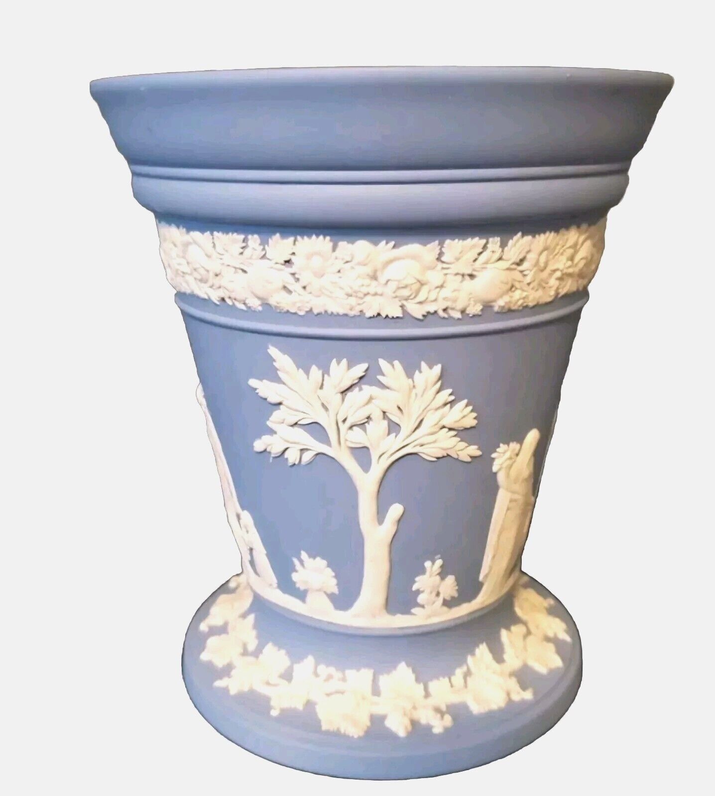 Wedgwood Vintage BLUE  Jasperware Arcadia Greek Motif Vase w/ Raised Relief