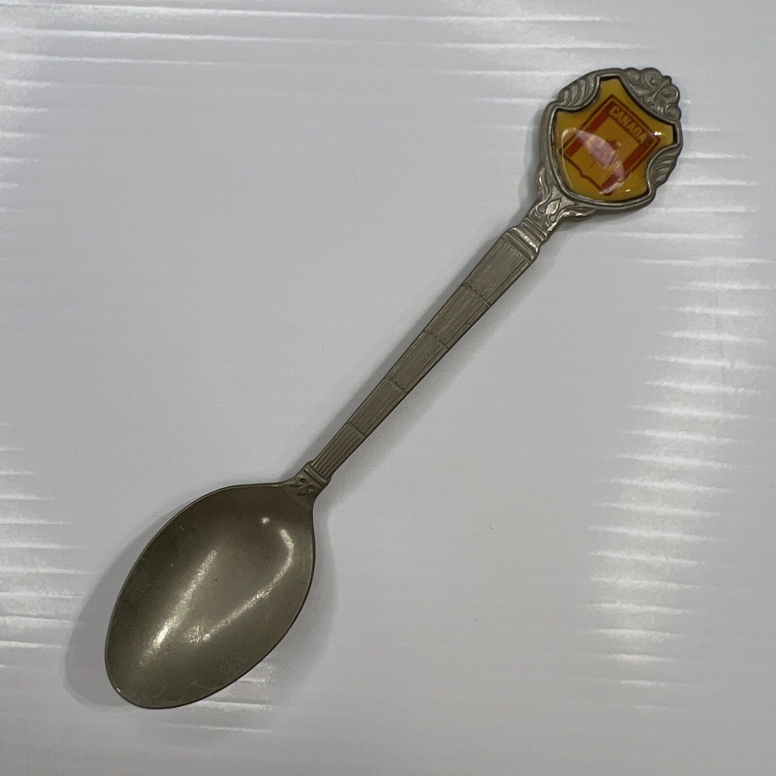 Gazelle Silver Plated Canada Crest Resin Maple Leaf Flag Vintage Souvenir Spoon