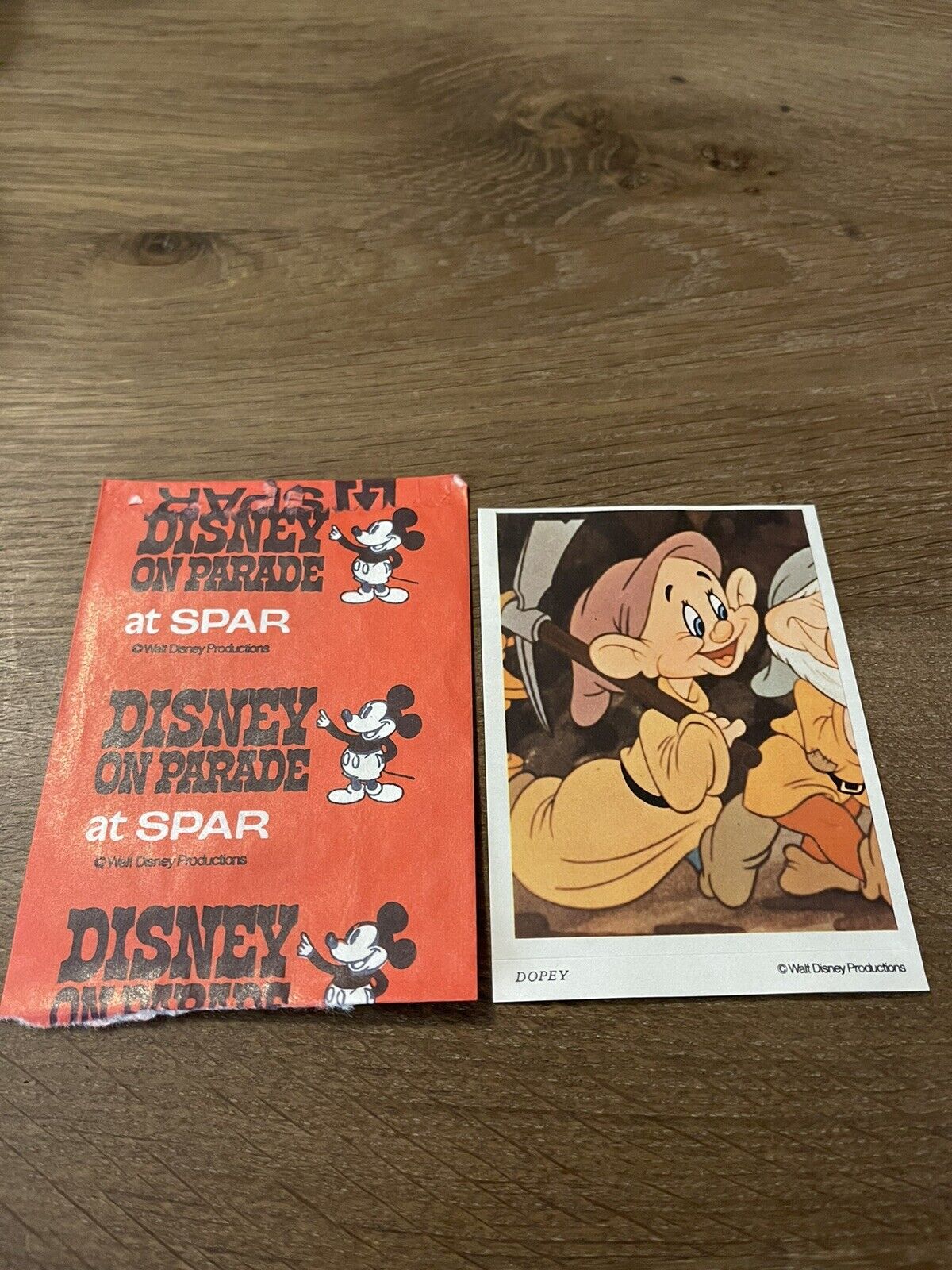 Walt Disney Productions 1972 Disney On Parade Spar Dopey Card & Wrapper