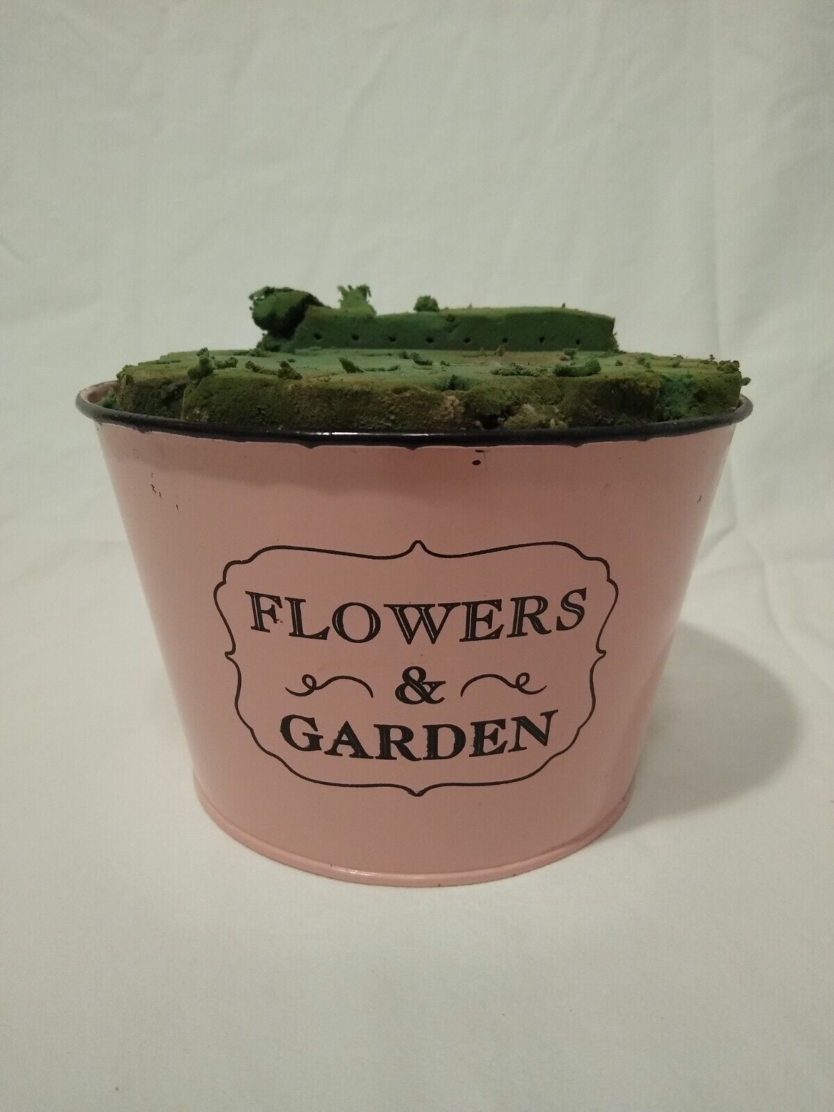 Vintage Metal Bucket Floral Arrangement Bin Container Pink Flowers & Garden