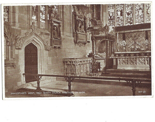c1940s Shakespeare Mont Holy Trinity Church Stratford England RPPC Real Postcard
