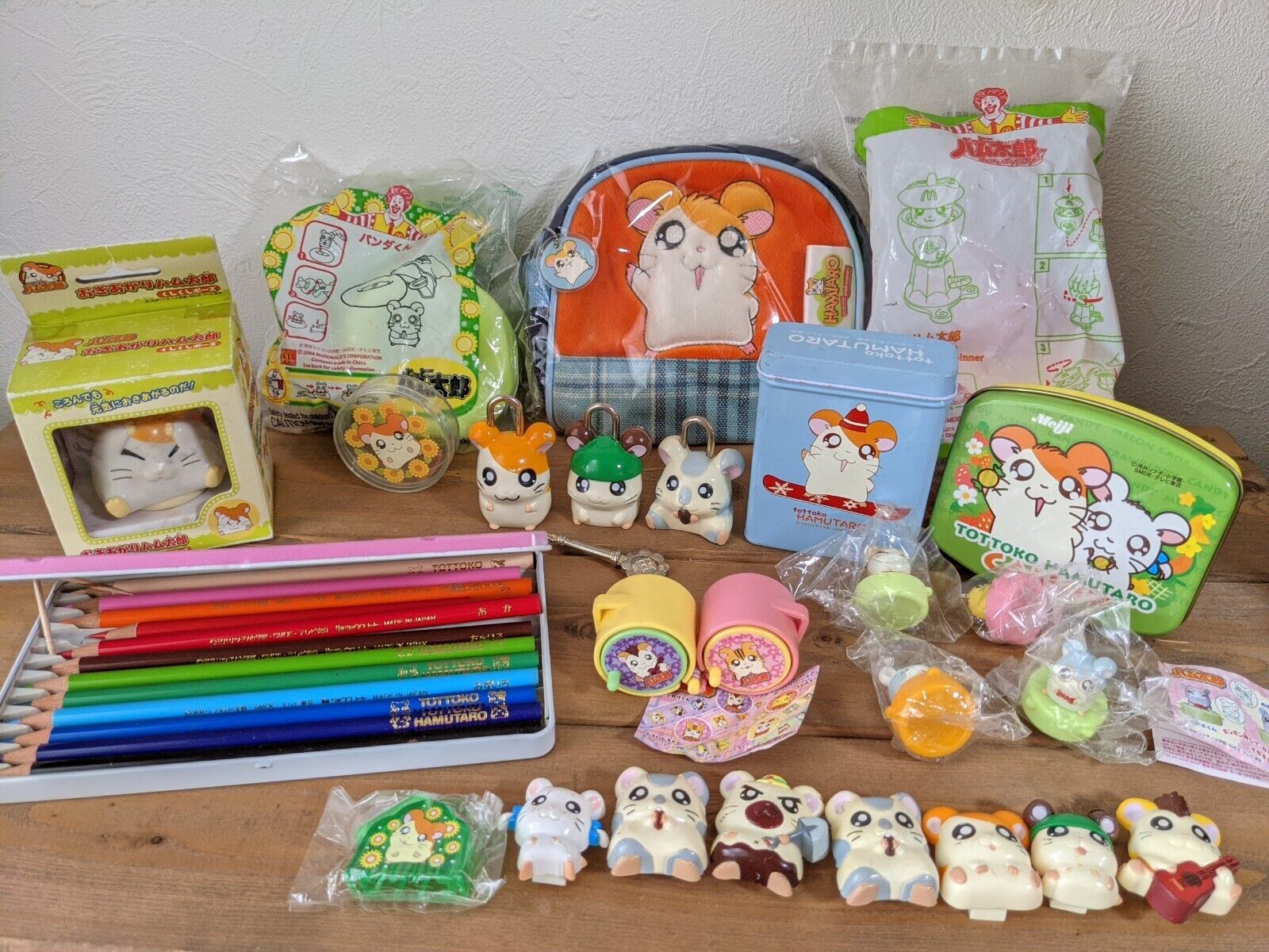 Hamtaro Pouche Sticker Can boxe Colored pencils Stamp Magnet Rise-up dolls etc