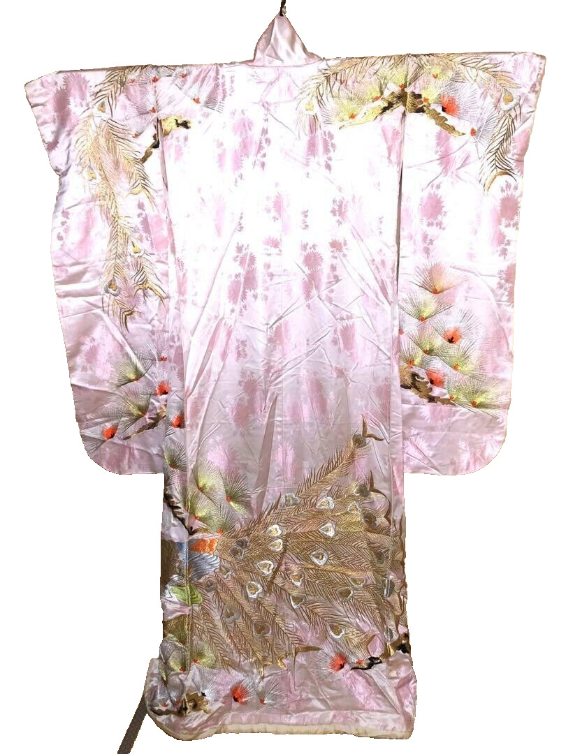 Japanese Kimono Uchikake Vintage Gorgeous wedding golden peacock embroidery (u55