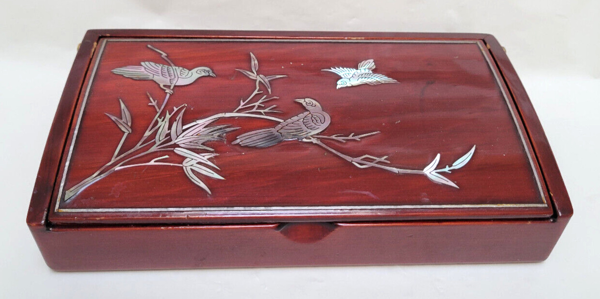 Vintage Korean Lacquered Hinged Mother of Pearl Inlay Jewelry Trinket Box Birds