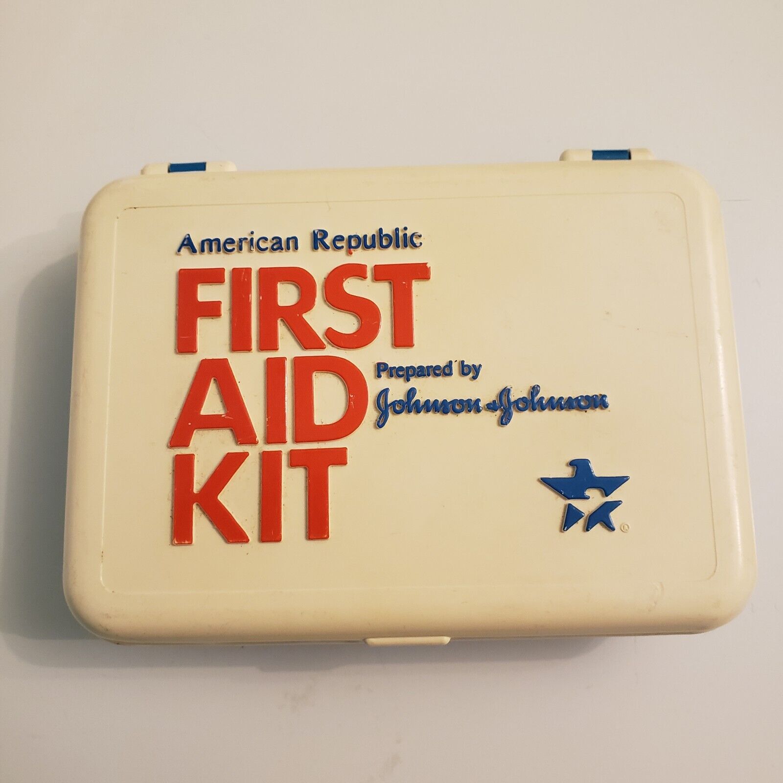 Vtg American Republic Johnson & Johnson First Aid Kit Plastic