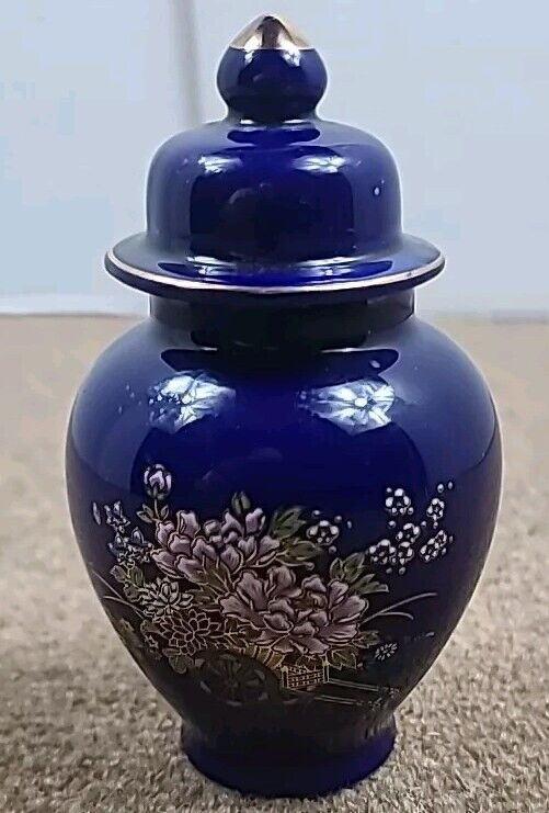 Vintage Kutani Ware Cobalt Blue Peacock Hand Painted Ginger Jar- Japan 6.5”