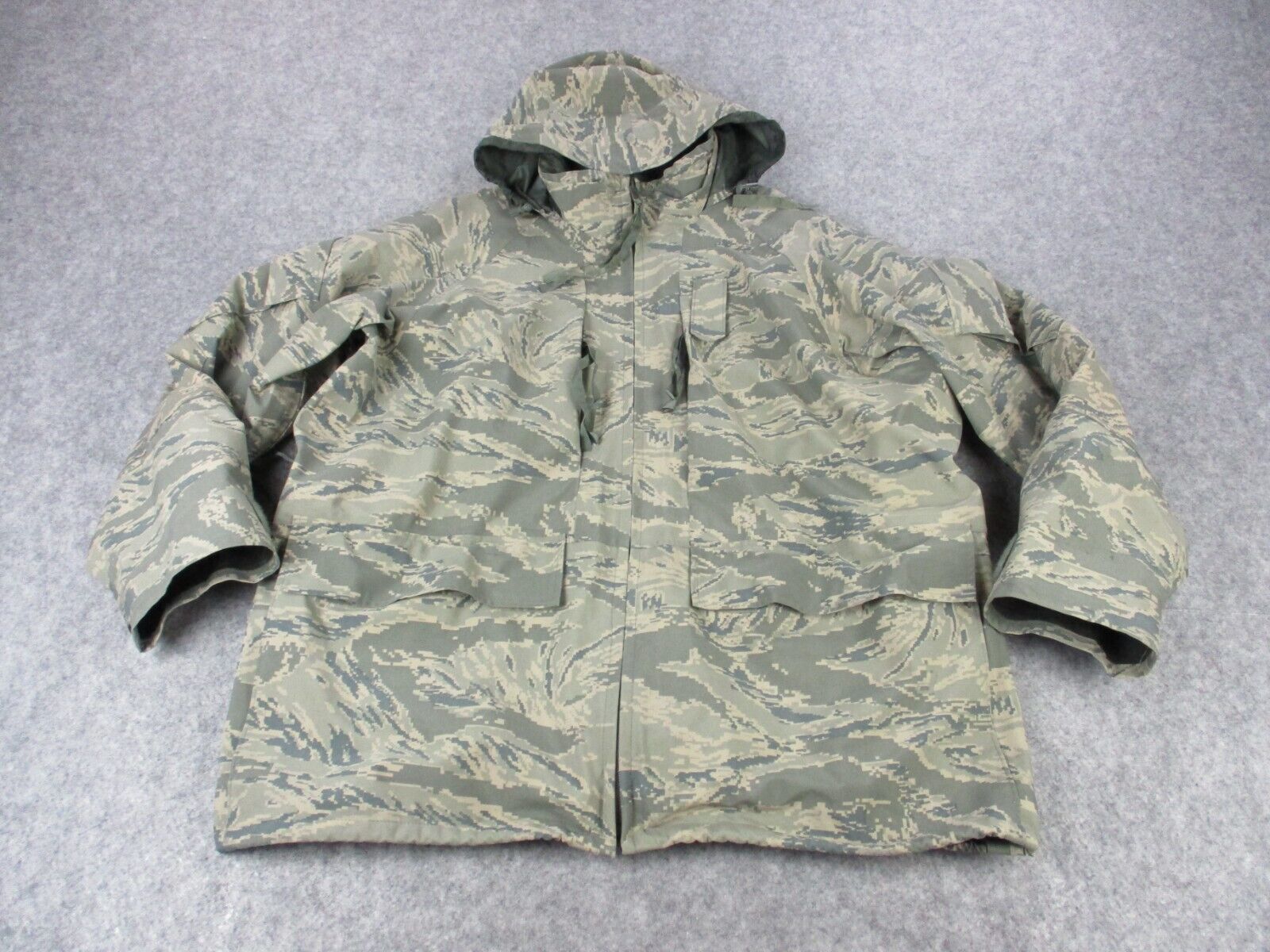 US Army Jacket Mens Extra Large Green Propper Parka Goretex Camo Outdoors Coat '