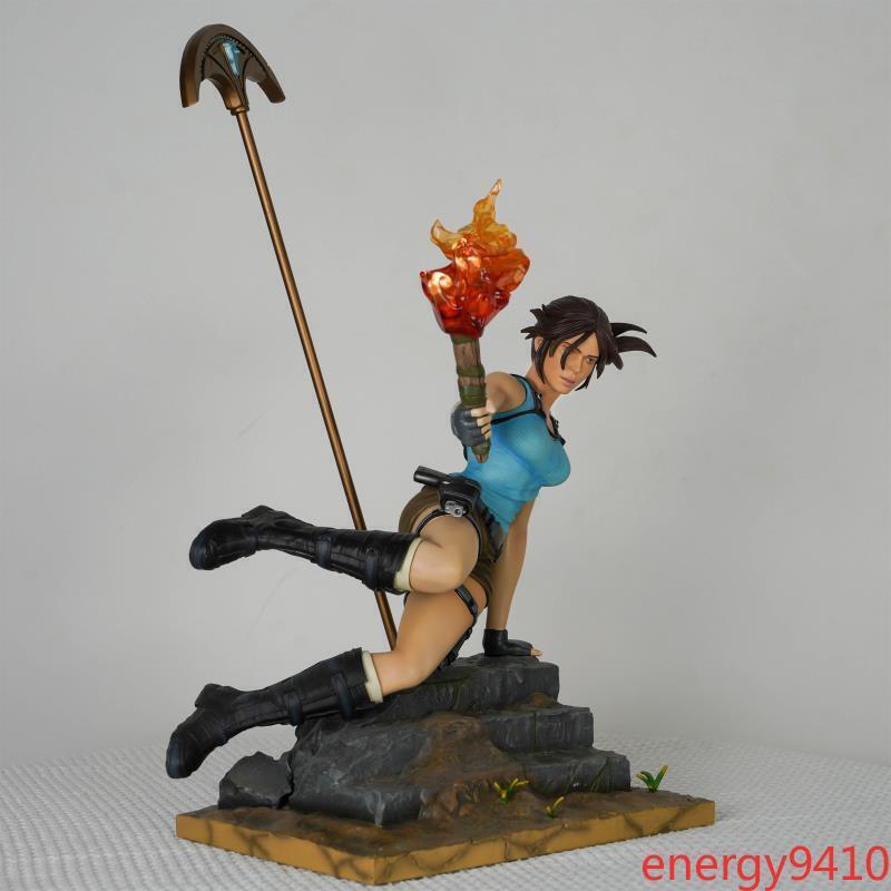 Gaming Heads Tomb Raider Lara Croft Figure Model Ornament Lara Temple Statue